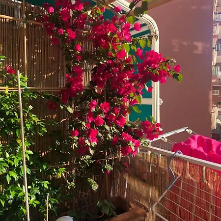 Appartamento Blu Di - Zona Tranquilla Due Passi Dal Mare